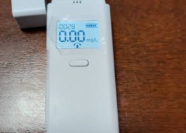 アルコールチェッカー