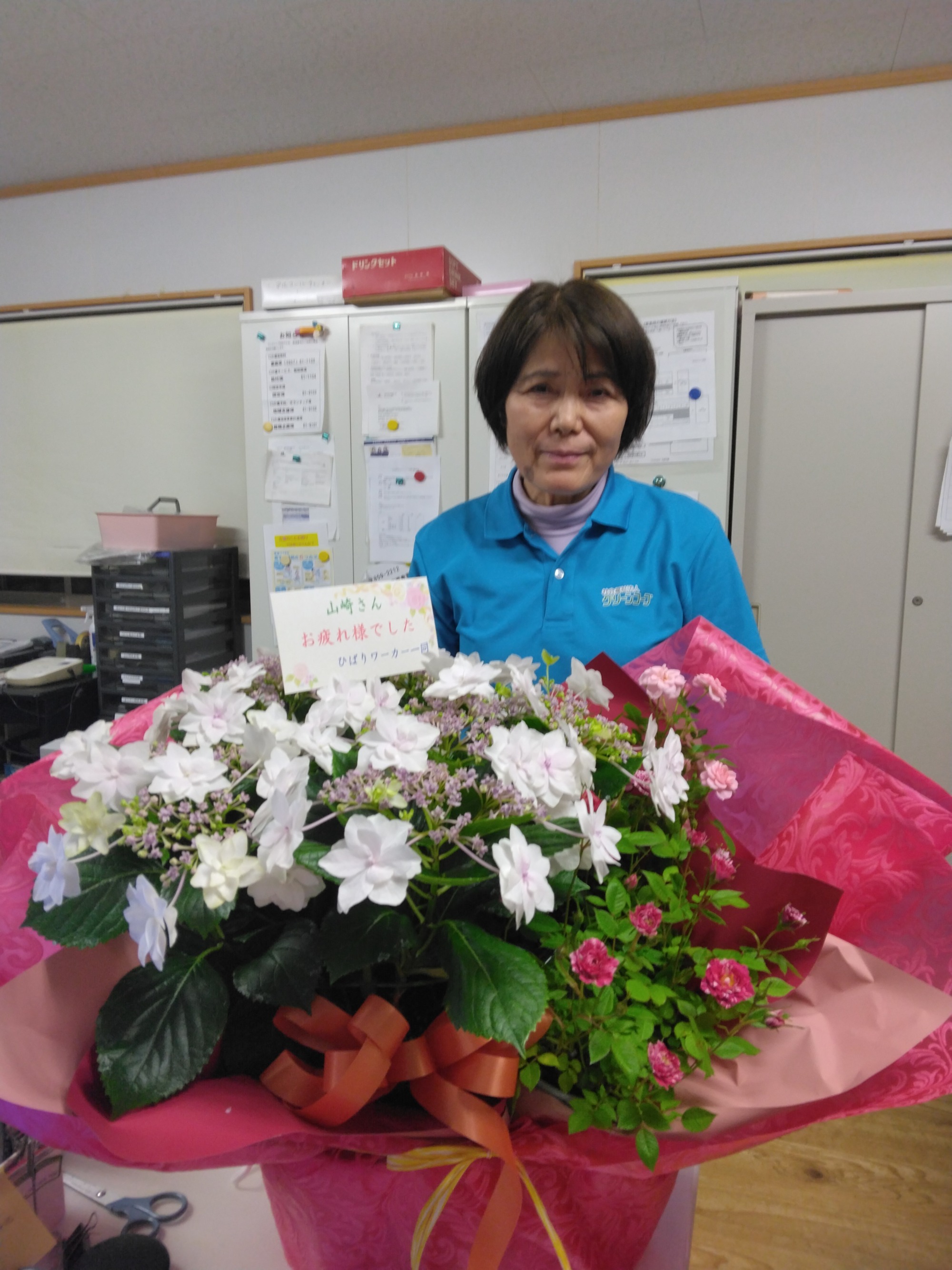 きれいなお花に囲まれて、お疲れ様でした