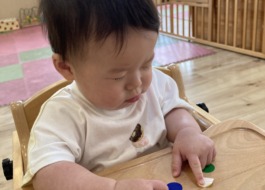 0歳児シール遊び６枚