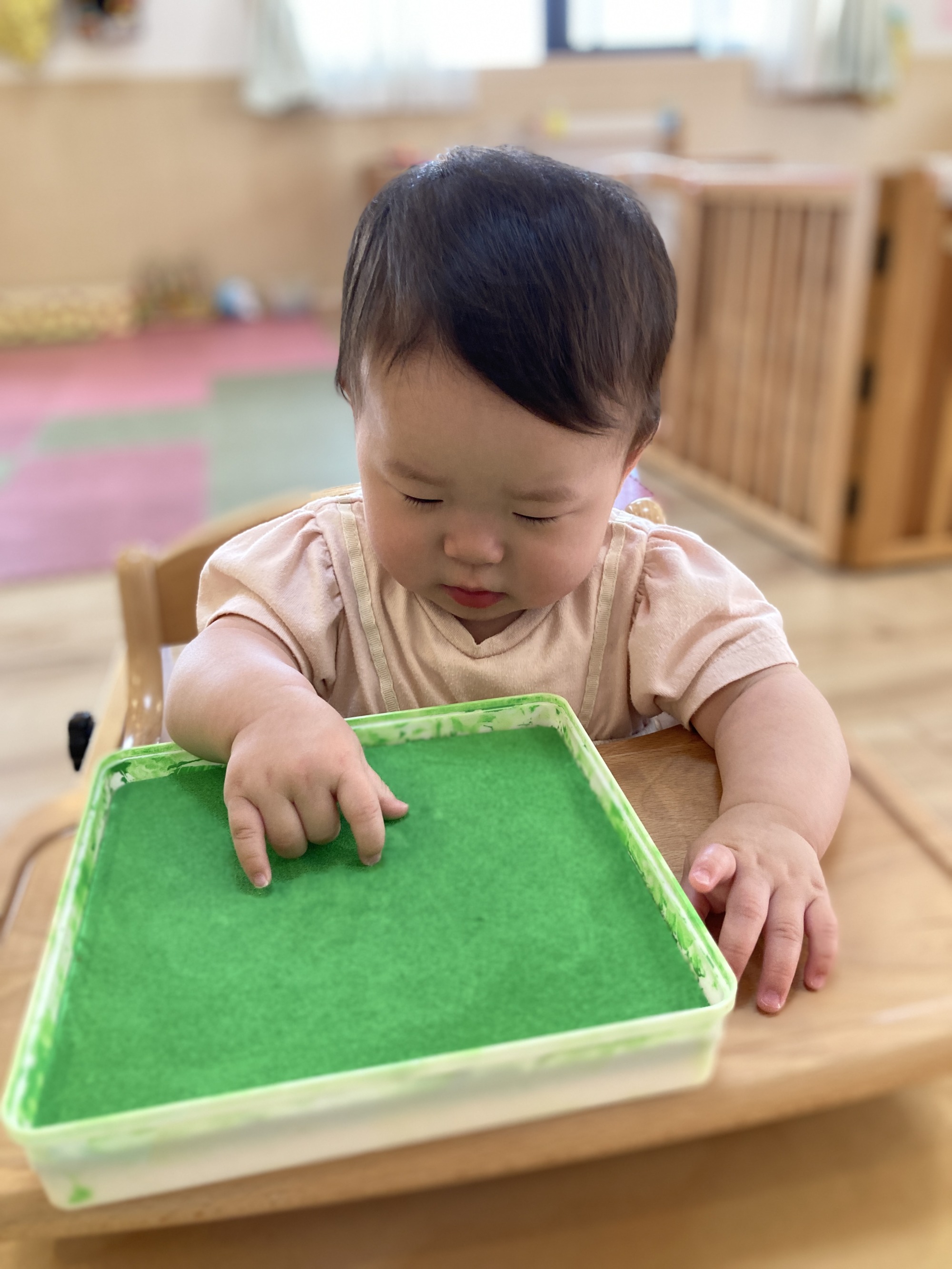 0歳児６月の製作６枚