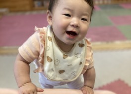 0歳児遊びの様子10枚