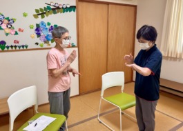 ありがとうの手話ポーズ