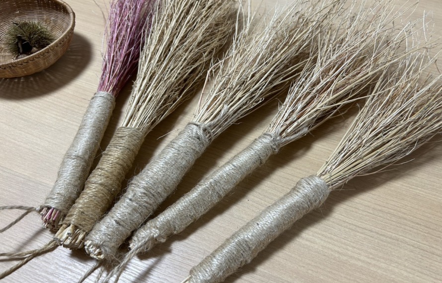 コキアのホウキ