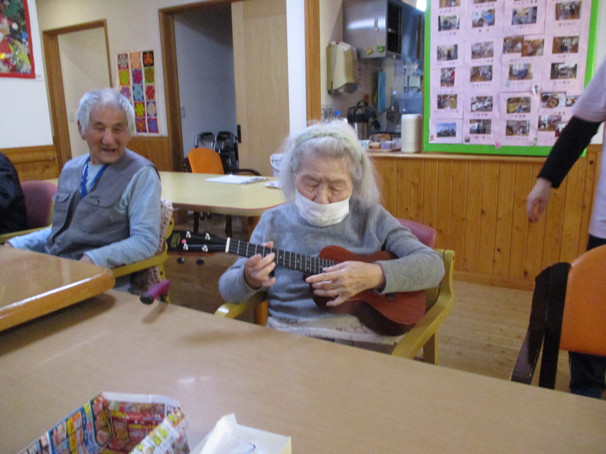 やすらぎウクレレ演奏会