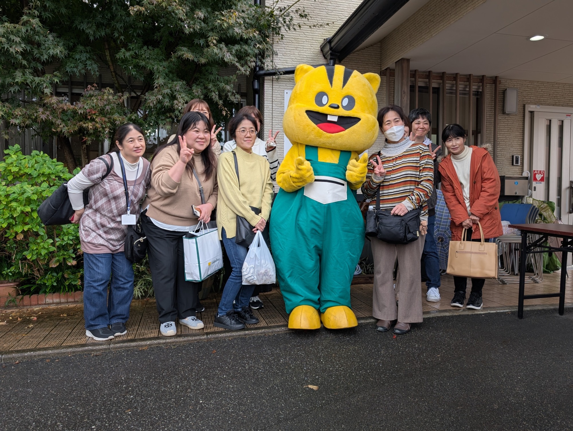 法人内事業所訪問とげんきくん