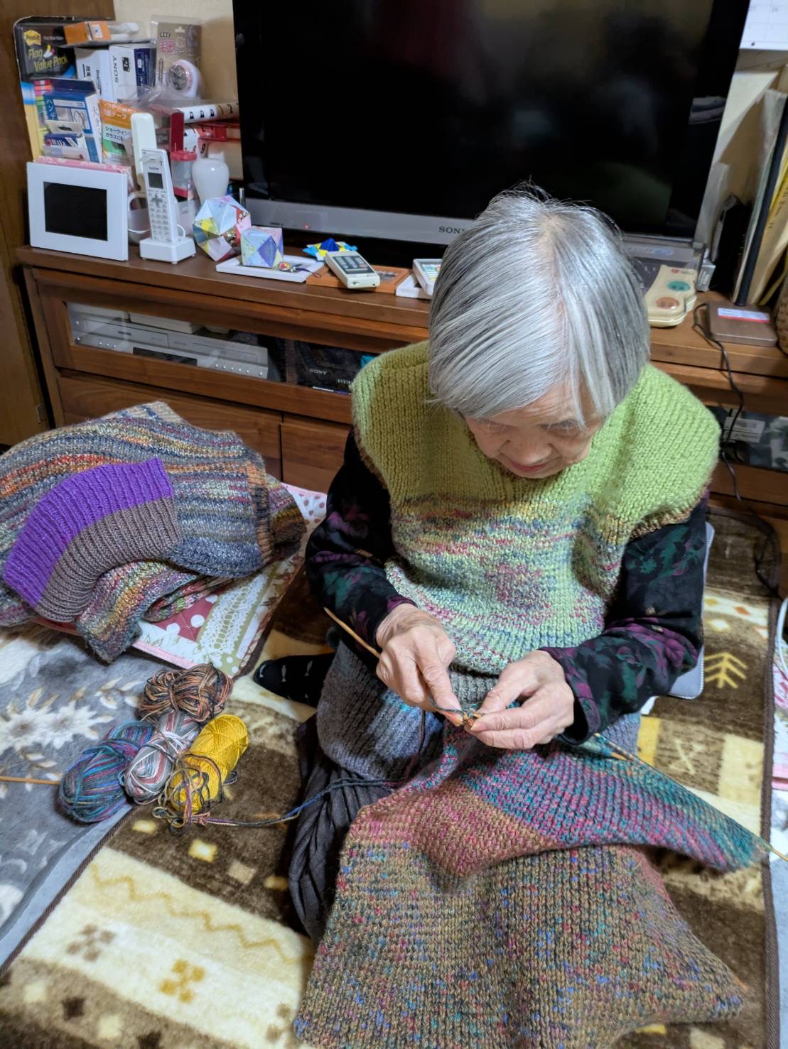 編み物をされている利用者様