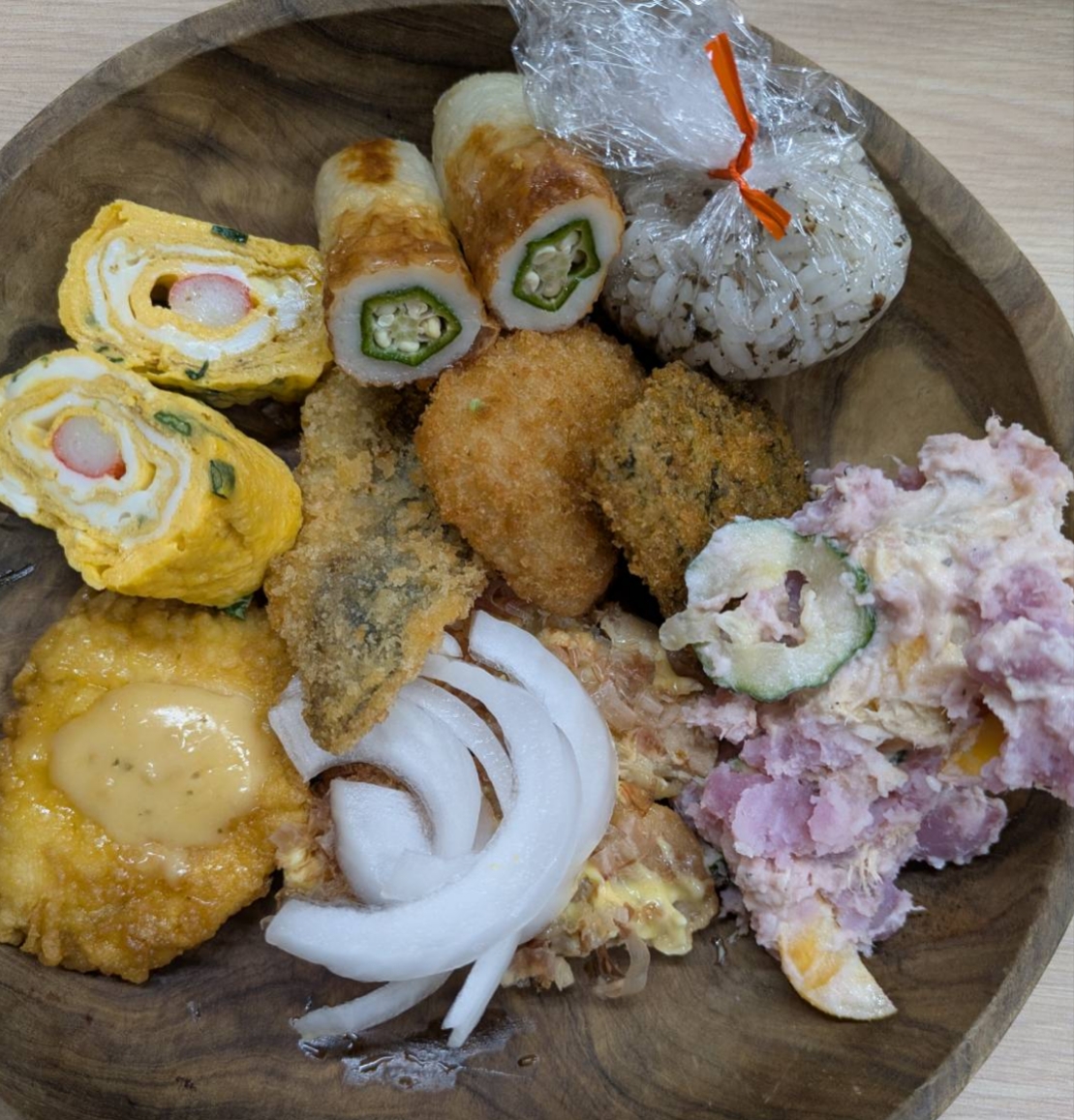 色鮮やかな持ち寄りランチ