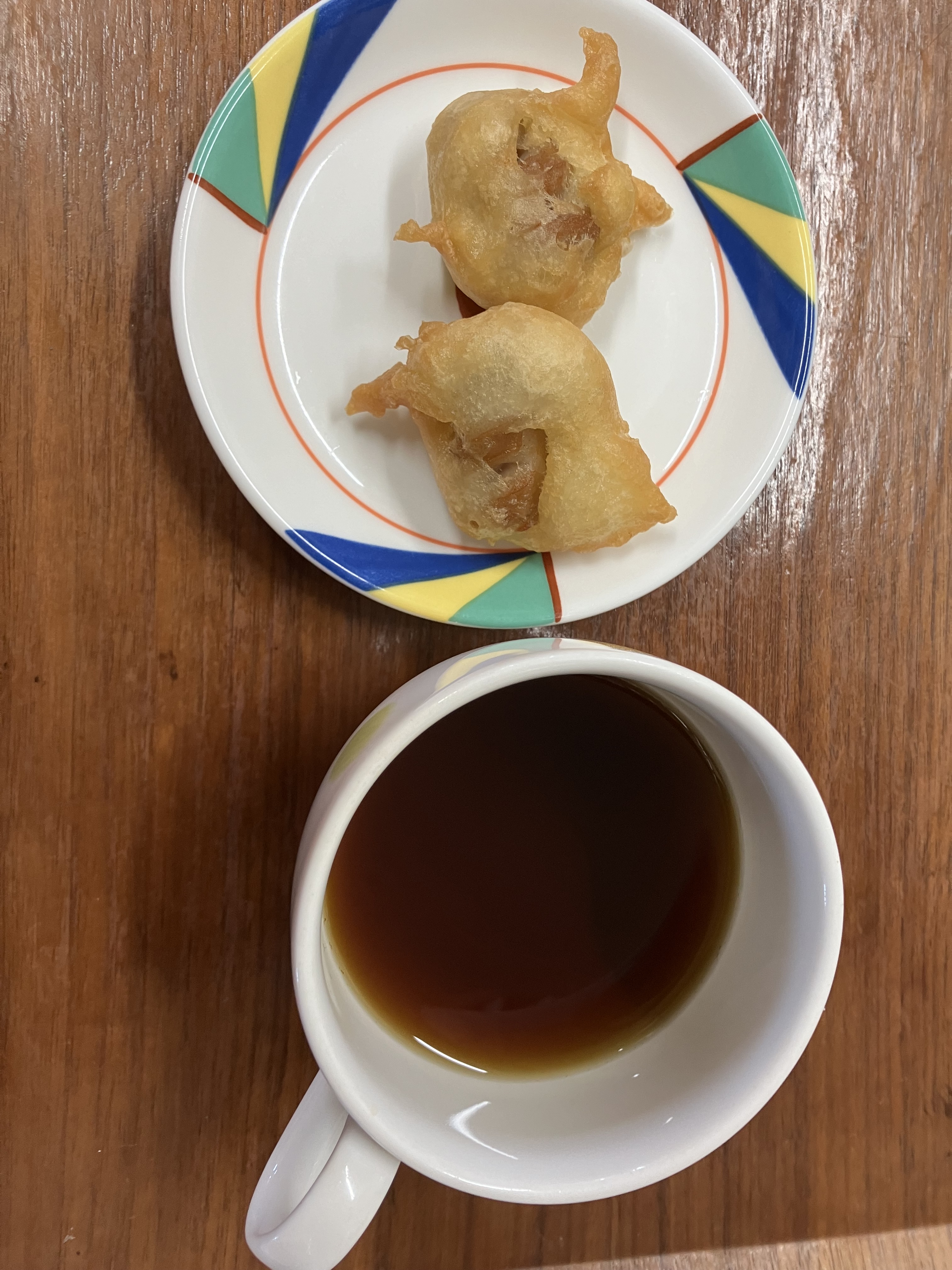 私の風船取ってごらん😆
一汗かいた後は…
管理者手作りのアメリカンドック❗️