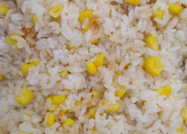 鶏とコーンの洋風まぜご飯の写真